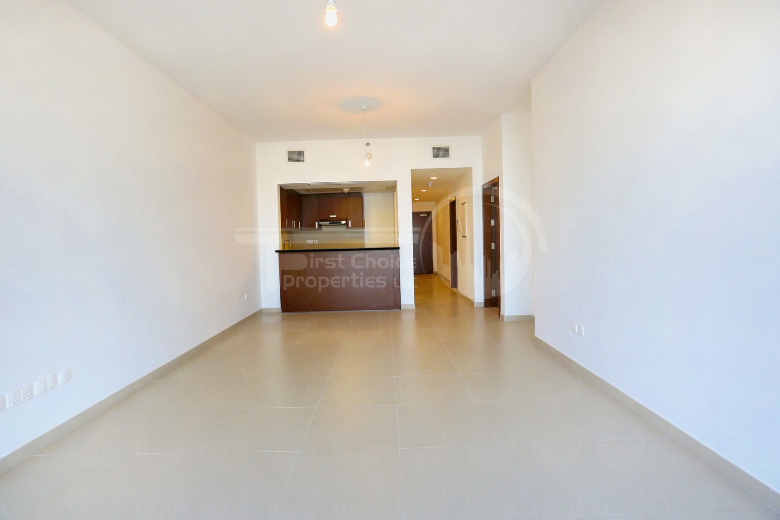 1 Bedroom Apartment - Abu Dhabi - UAE - Gate Tower - Al Reem Island (7).JPG