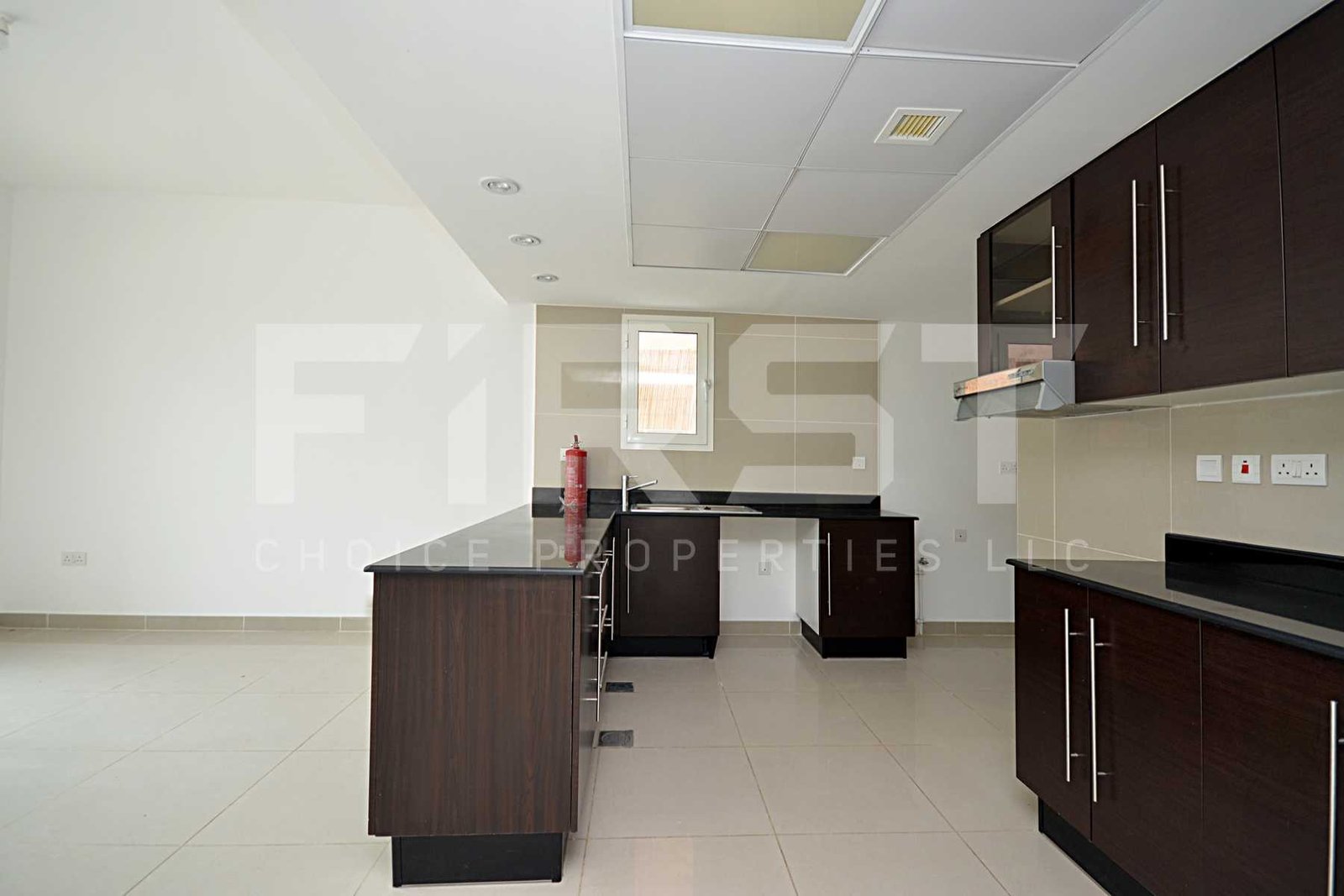 4 Bedroom Villa in Al Reef Villas Al Reef Abu Dhabi UAE 265.5 sq.m 2858 sq.ft (6).jpg