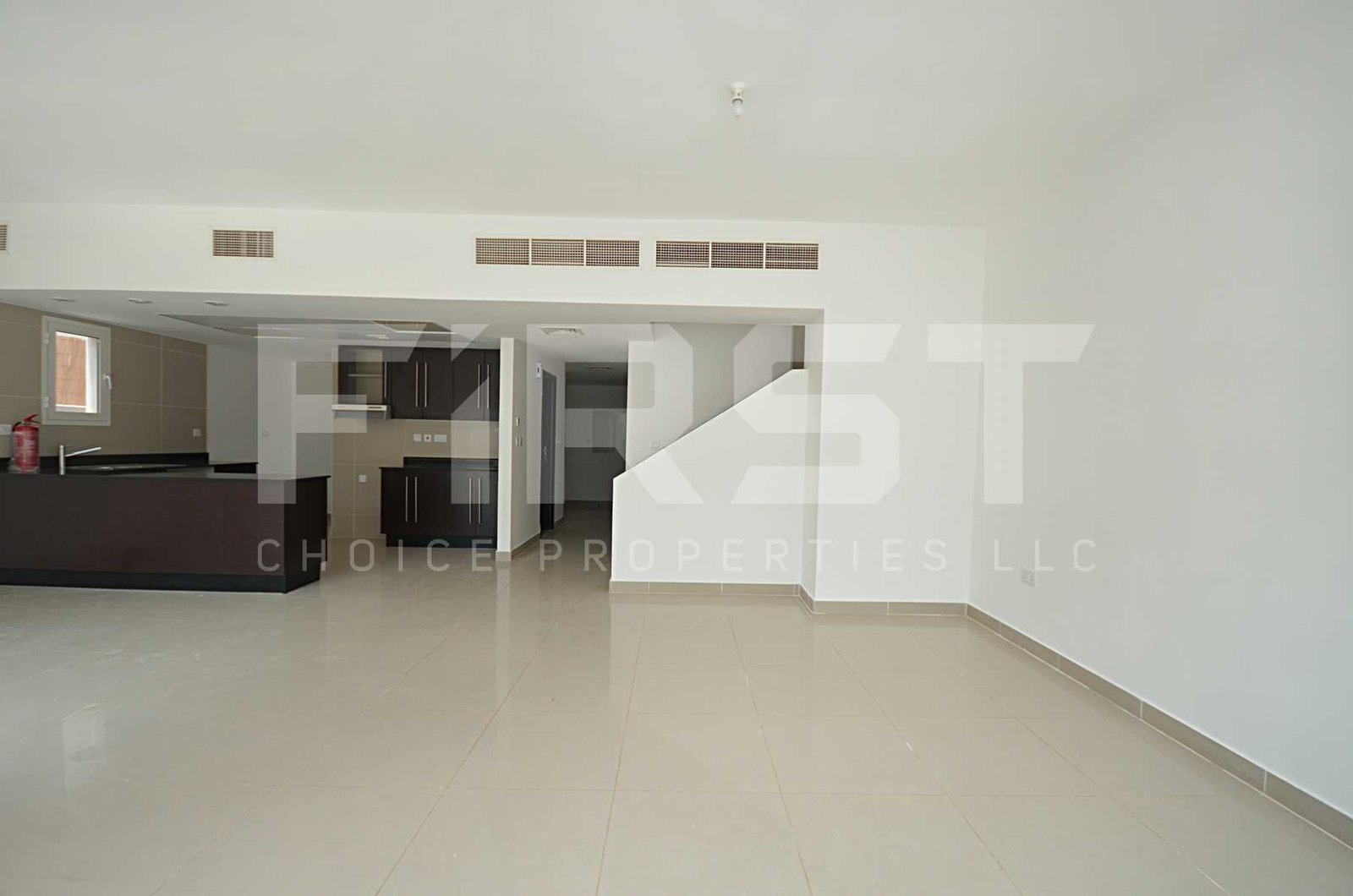 Internal Photo of 4 Bedroom Villa in Al Reef Villas Al Reef Abu Dhabi UAE 265.5 sq.m 2858 sq.ft (40).jpg