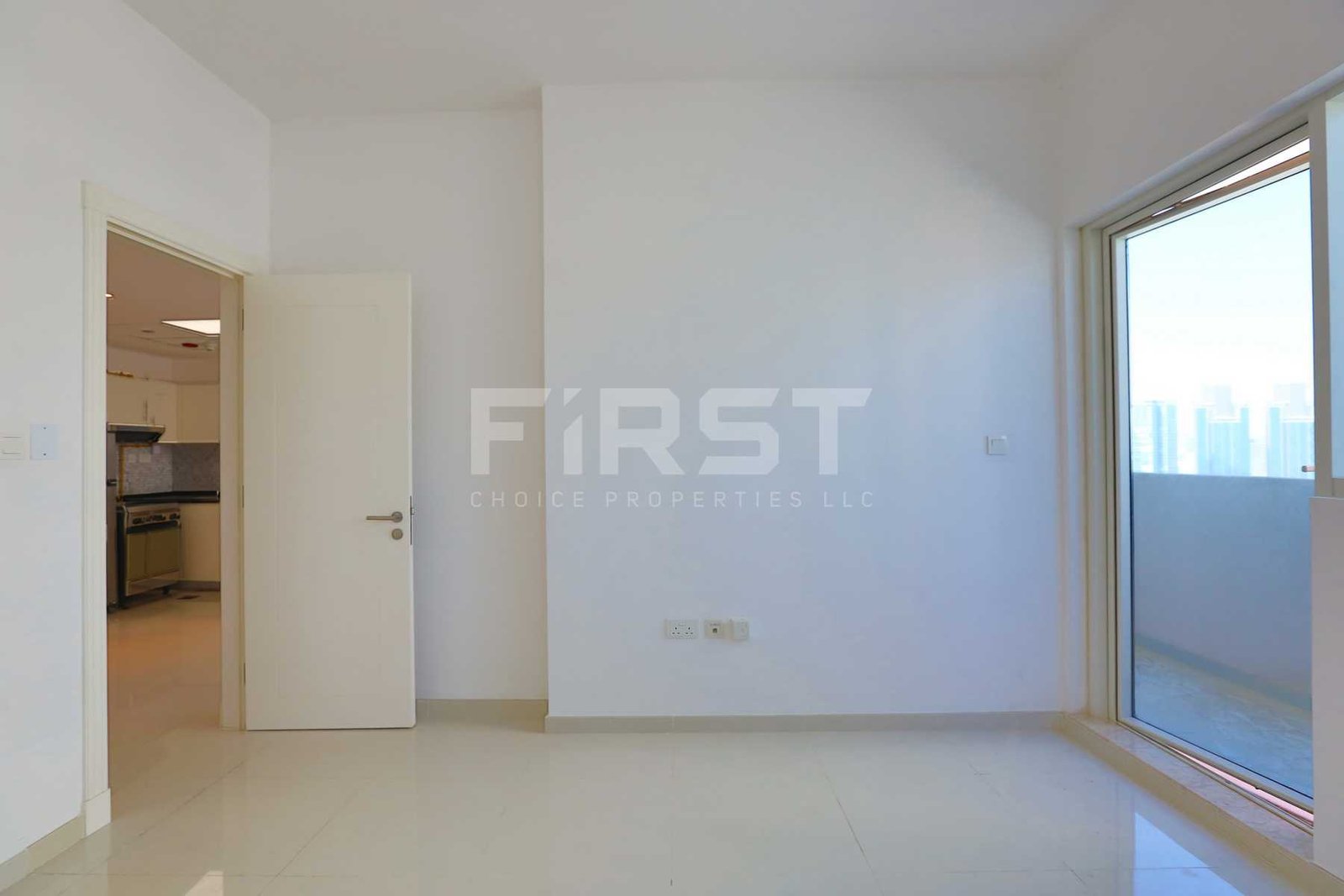 Internal Photo of 1 Bedroom Apartment in Marina bay by Damac Najmat Abu Dhabi Al Reem Island Abu Dhabi UAE (22).jpg