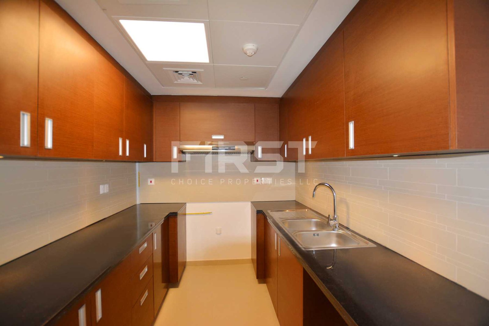 Internal Photo of 3 Bedroom Apartment in The Gate Tower Shams Abu Dhabi Al Reem Island Abu Dhabi UAE (5).jpg