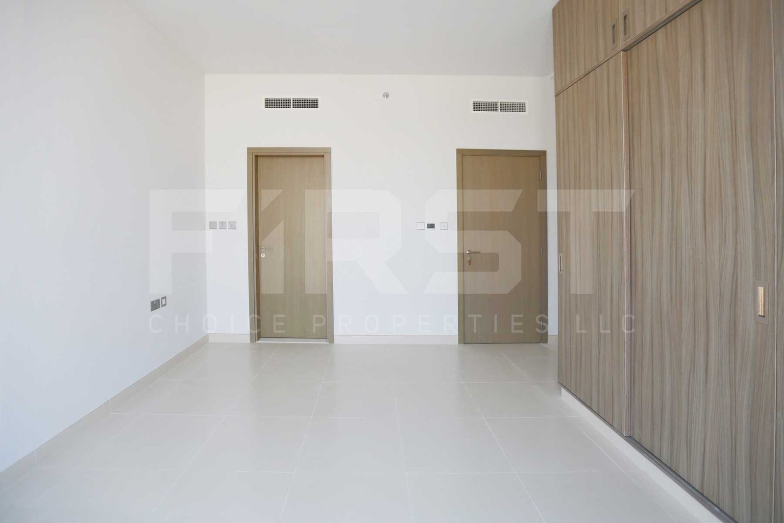 Internal Photo of 2 Bedroom Apartment in Meera Shams Al Reem Island Abu Dhabi UAE (9).jpg