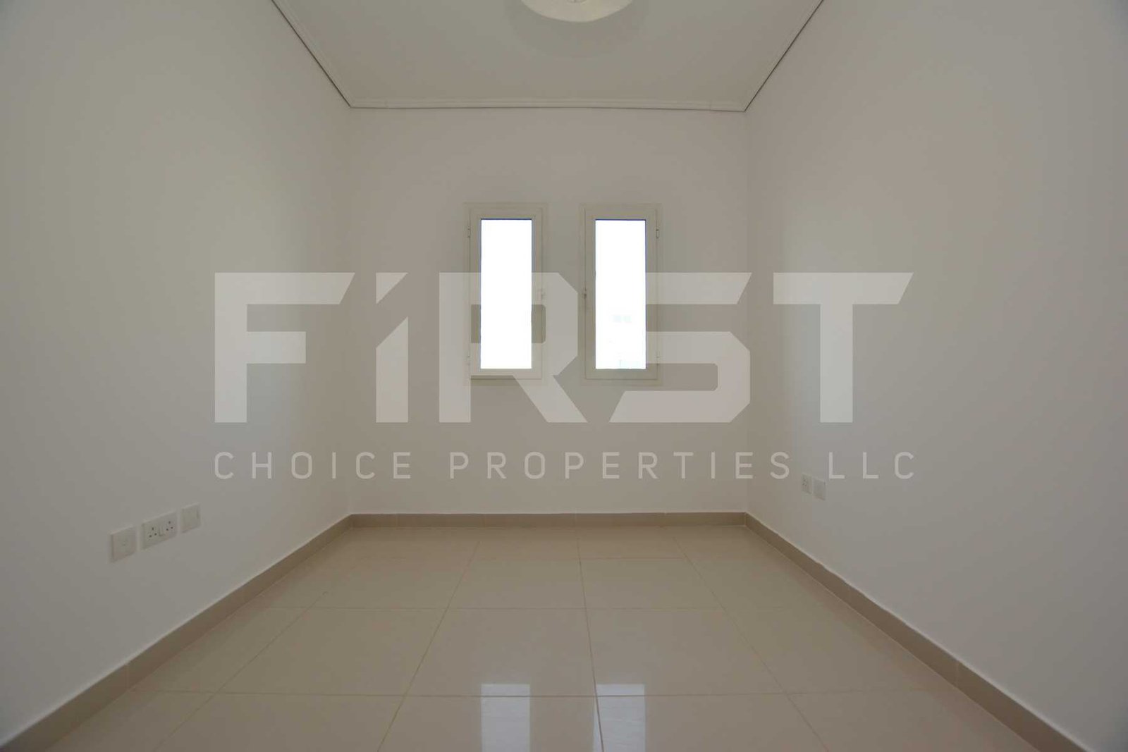 Internal Photo of 5 Bedroom Villa in Al Reef Villas 348.3 sq.m 3749 sq.ft (87).jpg