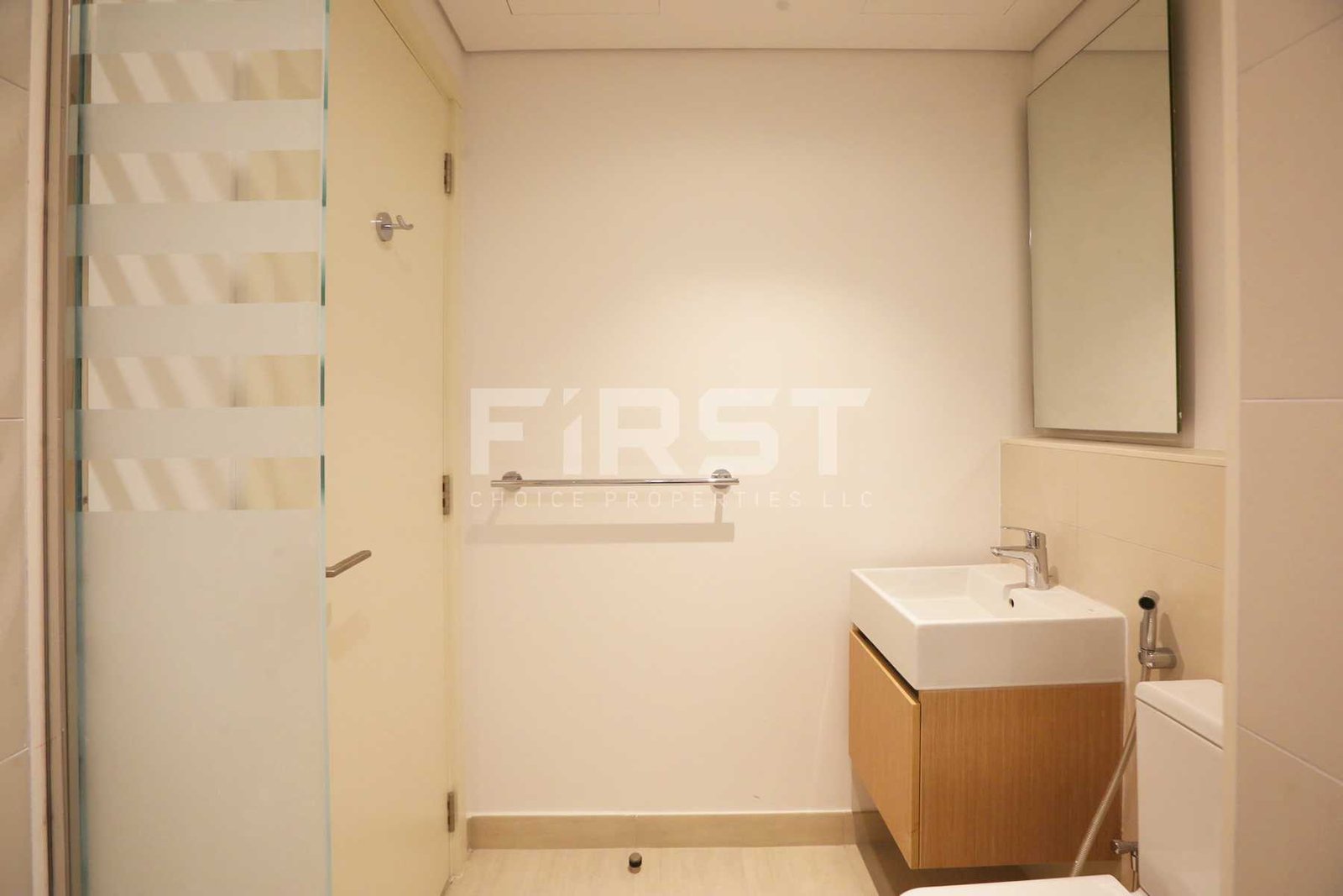 Internal Photo of 1 Bedroom Apartment in The Bridges Shams Abu Dhabi UAE (2).jpg