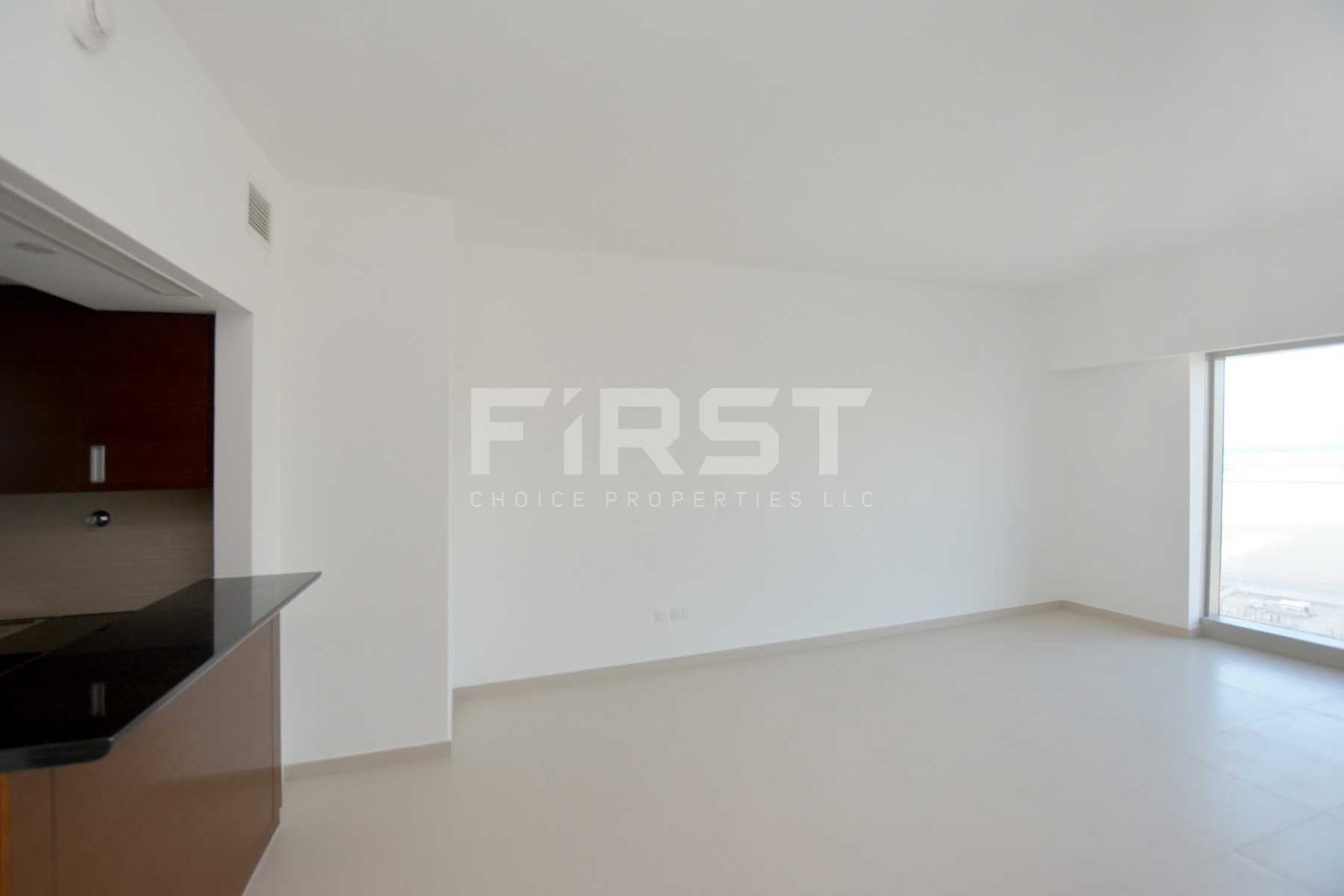 Internal Photo of 1 Bedroom Apartment in The Gate Tower Shams Abu Dhabi Al Reem Island Abu Dhabi UAE (18).jpg